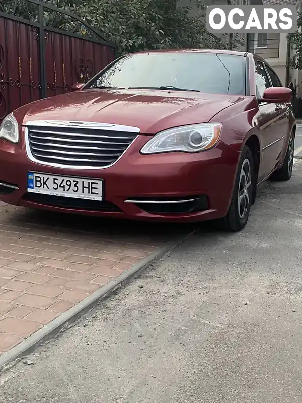 Седан Chrysler 200 2013 2.36 л. Автомат обл. Ровенская, Ровно - Фото 1/18