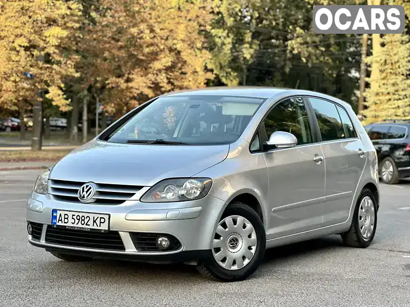 Хетчбек Volkswagen Golf Plus 2006 1.6 л. Ручна / Механіка обл. Вінницька, Вінниця - Фото 1/21