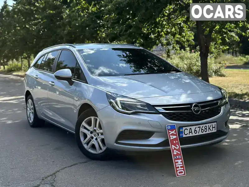 Універсал Opel Astra 2017 1.6 л. Ручна / Механіка обл. Черкаська, Умань - Фото 1/21