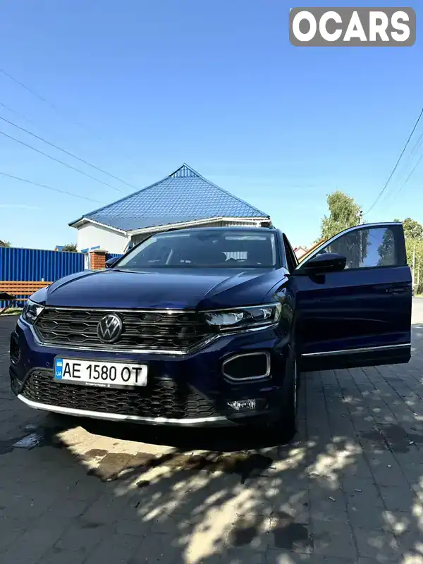 Позашляховик / Кросовер Volkswagen T-Roc 2020 1.5 л. Автомат обл. Дніпропетровська, Дніпро (Дніпропетровськ) - Фото 1/10