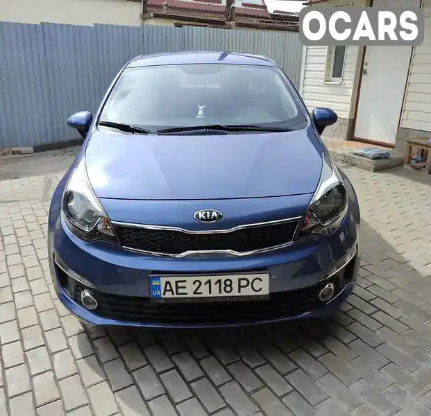 Седан Kia Rio 2015 1.4 л. Автомат обл. Дніпропетровська, Дніпро (Дніпропетровськ) - Фото 1/11