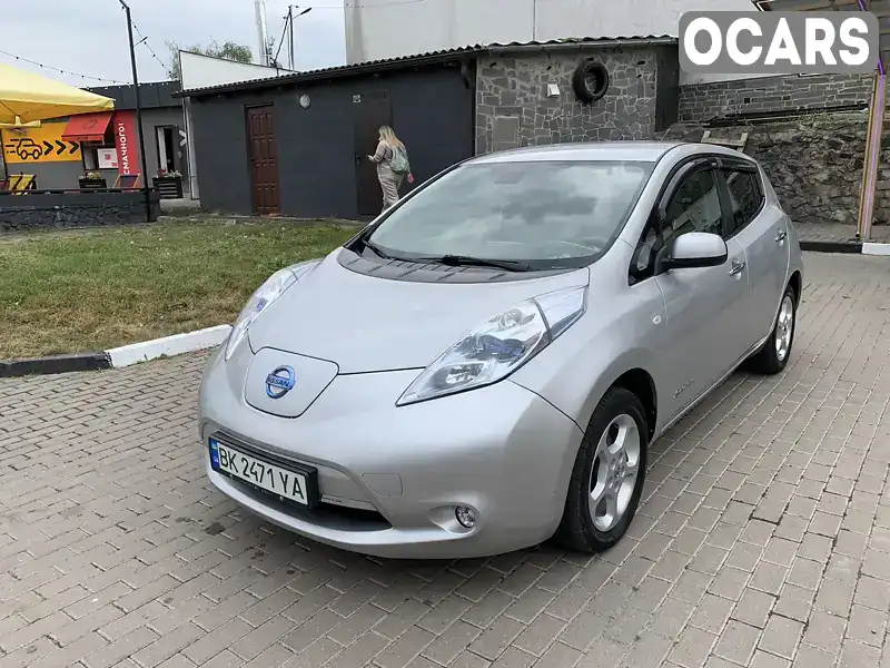 Хэтчбек Nissan Leaf 2012 null_content л. обл. Ровенская, Ровно - Фото 1/21