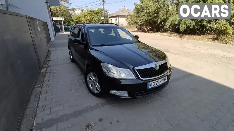 Універсал Skoda Octavia 2012 1.97 л. Автомат обл. Закарпатська, Ужгород - Фото 1/20