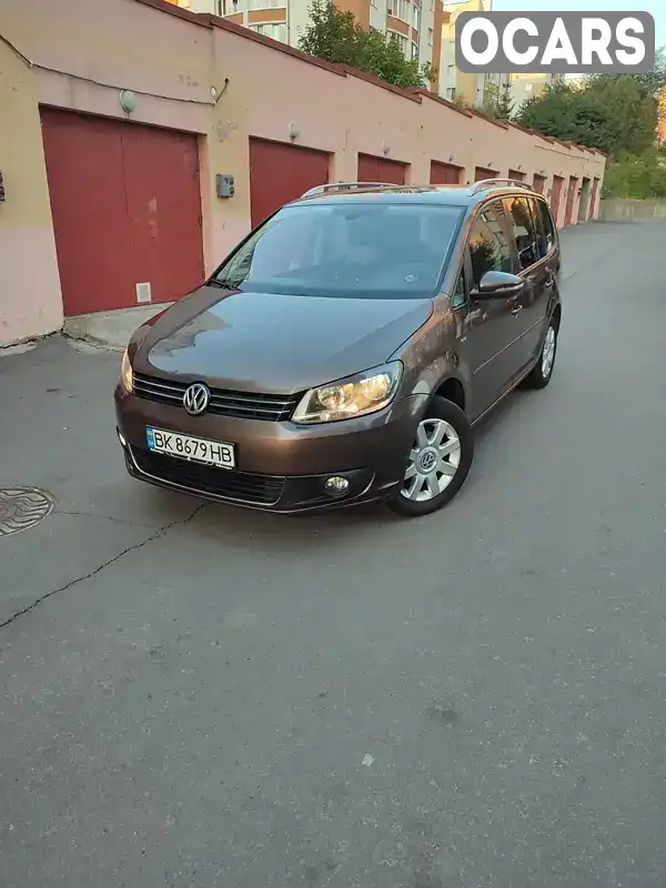 Мінівен Volkswagen Touran 2013 1.6 л. Ручна / Механіка обл. Рівненська, Рівне - Фото 1/21