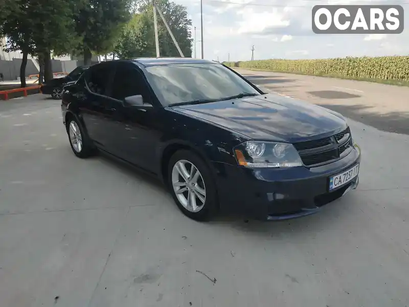 Седан Dodge Avenger 2014 2.36 л. Автомат обл. Черкаська, Умань - Фото 1/21