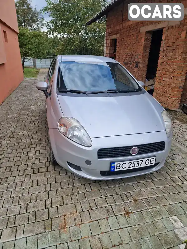 Хетчбек Fiat Punto 2011 1.25 л. Ручна / Механіка обл. Львівська, Борислав - Фото 1/9