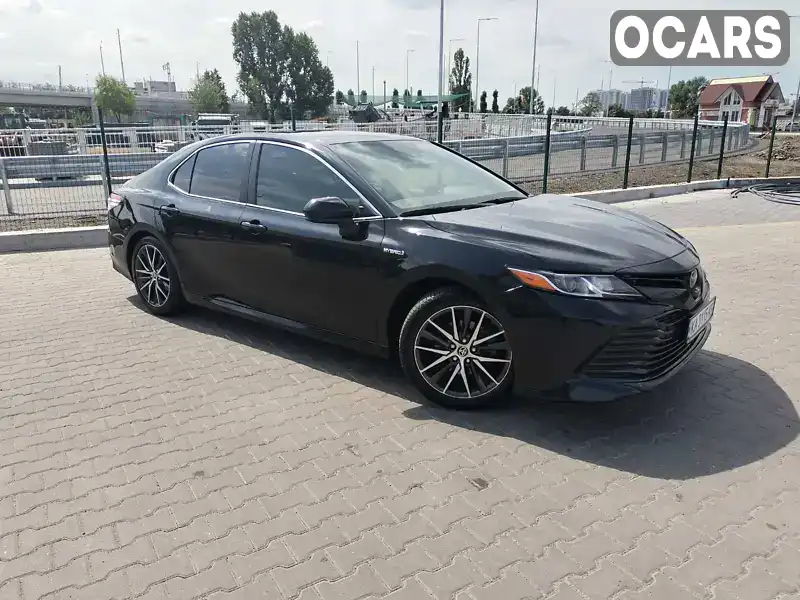 Седан Toyota Camry 2019 2.49 л. Автомат обл. Киевская, Киев - Фото 1/21