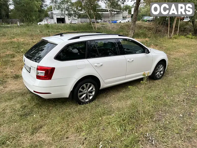 Универсал Skoda Octavia 2018 1.6 л. Ручная / Механика обл. Киевская, Киев - Фото 1/21