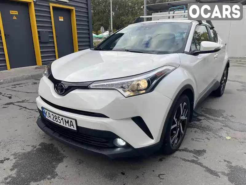 Позашляховик / Кросовер Toyota C-HR 2018 1.99 л. Варіатор обл. Київська, Київ - Фото 1/21