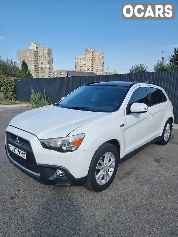 Позашляховик / Кросовер Mitsubishi ASX 2010 2 л. Варіатор обл. Київська, Київ - Фото 1/10