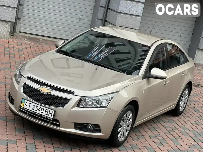 Седан Chevrolet Cruze 2011 1.8 л. Автомат обл. Івано-Франківська, Івано-Франківськ - Фото 1/21