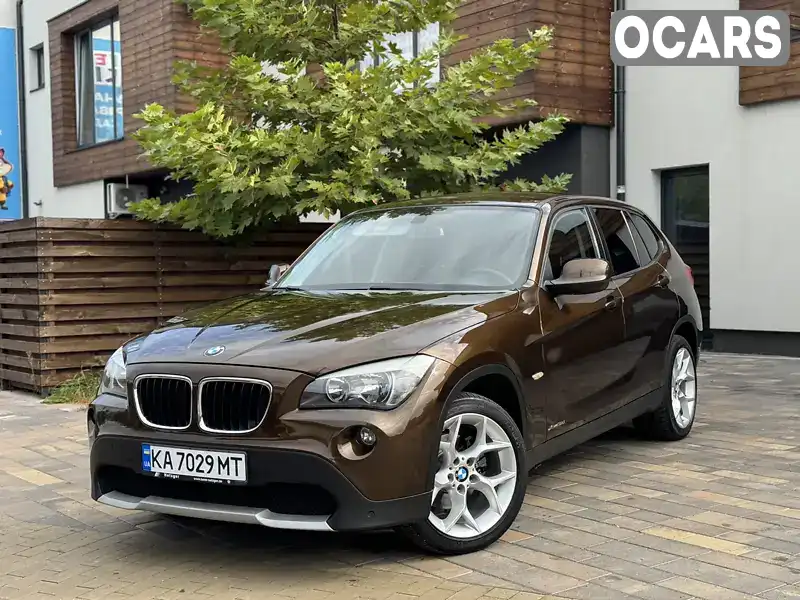 Позашляховик / Кросовер BMW X1 2011 2 л. Автомат обл. Київська, Київ - Фото 1/21