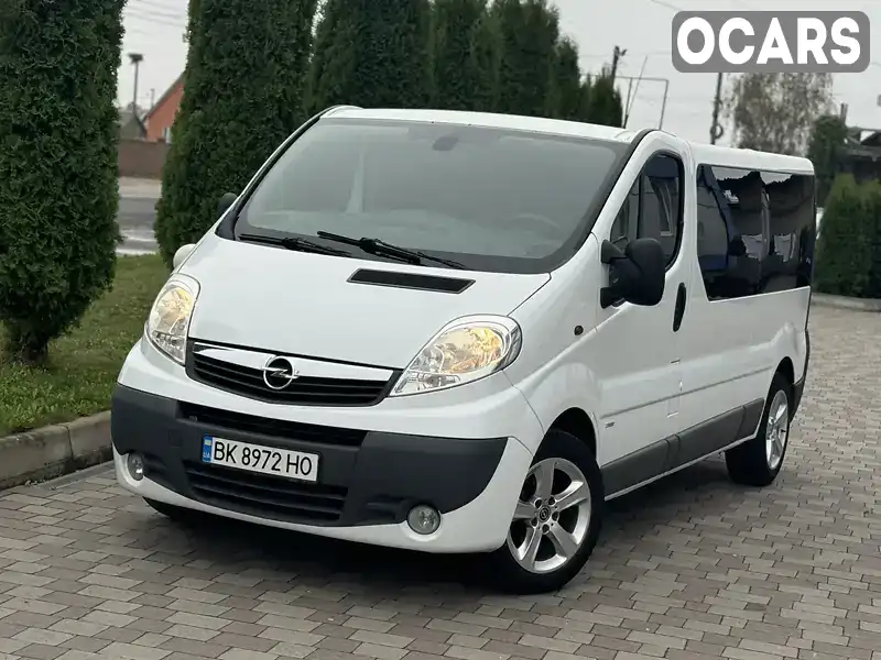 Мінівен Opel Vivaro 2011 2 л. Ручна / Механіка обл. Рівненська, Сарни - Фото 1/21