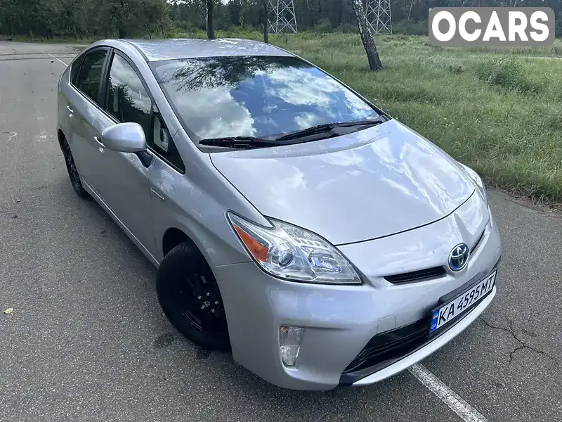 Хетчбек Toyota Prius 2013 1.8 л. Автомат обл. Київська, Київ - Фото 1/21