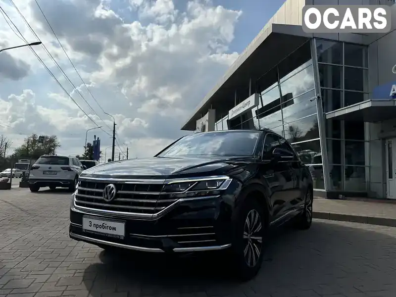 Позашляховик / Кросовер Volkswagen Touareg 2018 2.97 л. Автомат обл. Вінницька, Вінниця - Фото 1/21