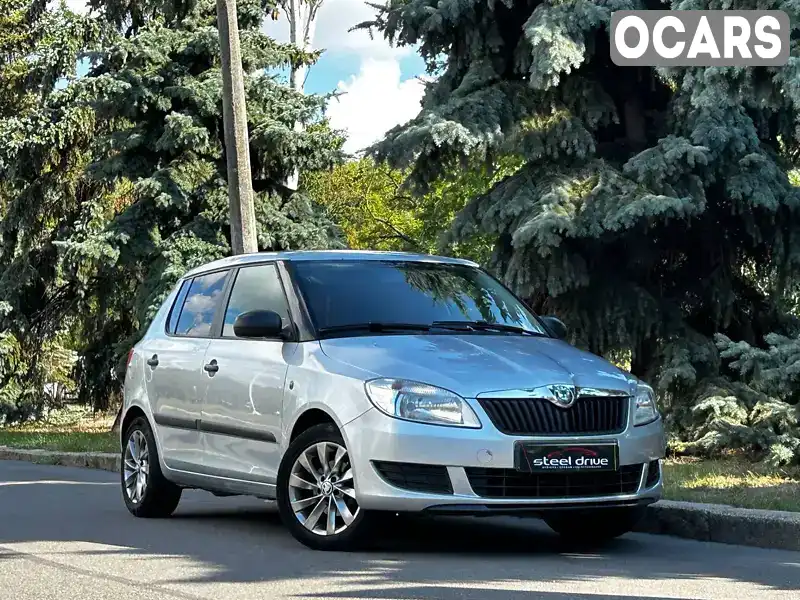 Хетчбек Skoda Fabia 2010 1.6 л. Ручна / Механіка обл. Миколаївська, Миколаїв - Фото 1/21