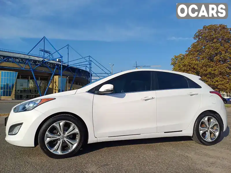 Купе Hyundai Elantra 2012 1.8 л. Автомат обл. Харківська, Харків - Фото 1/21