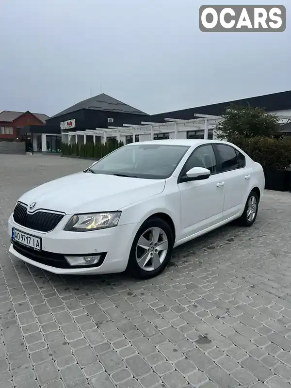 Ліфтбек Skoda Octavia 2013 1.6 л. Ручна / Механіка обл. Закарпатська, Іршава - Фото 1/12