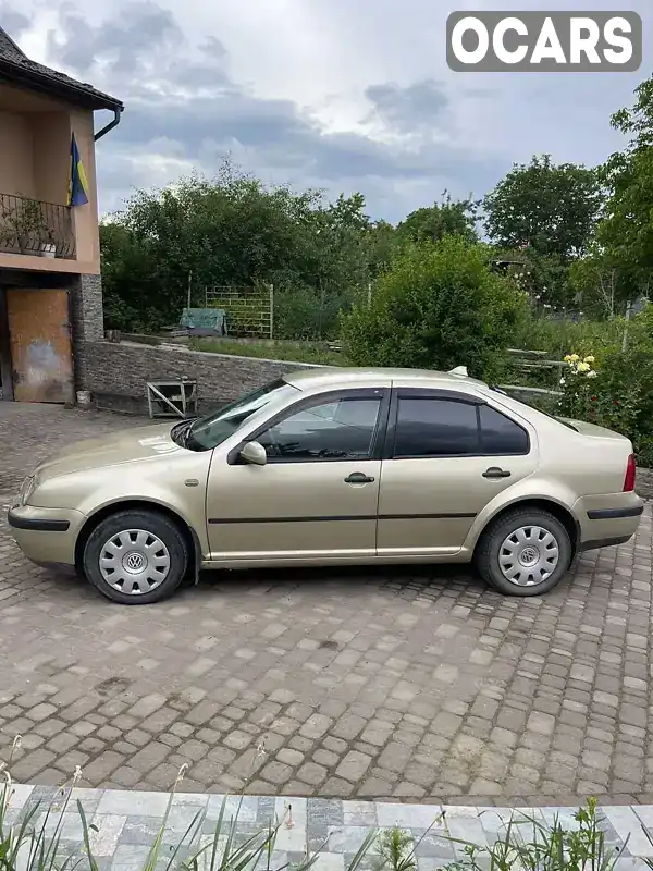 Седан Volkswagen Bora 2003 1.6 л. Автомат обл. Хмельницька, Кам'янець-Подільський - Фото 1/21