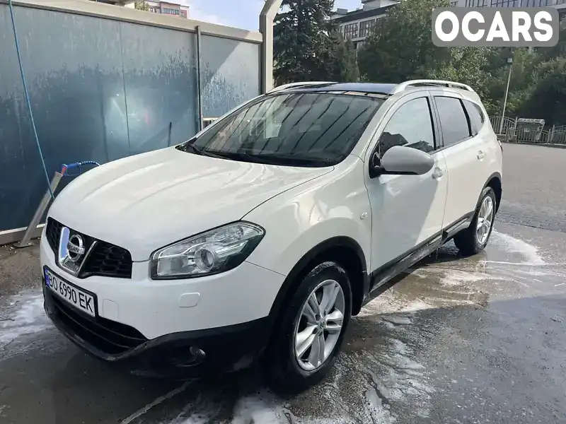 Внедорожник / Кроссовер Nissan Qashqai+2 2013 2 л. Вариатор обл. Тернопольская, Тернополь - Фото 1/17