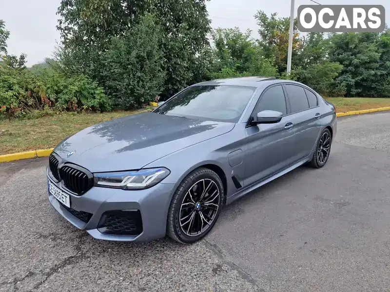 Седан BMW 5 Series 2018 2 л. Автомат обл. Чернівецька, Чернівці - Фото 1/21