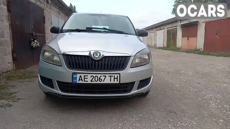 Универсал Skoda Fabia 2011 1.2 л. Ручная / Механика обл. Днепропетровская, Днепр (Днепропетровск) - Фото 1/21