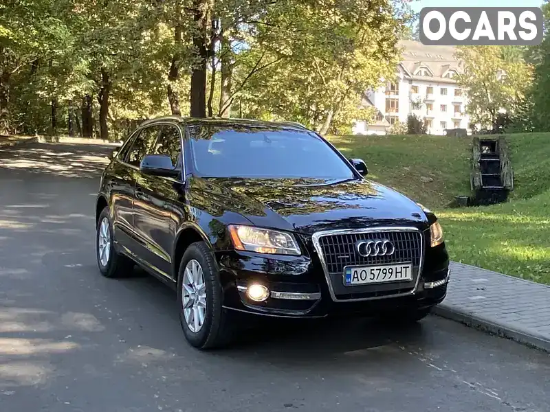 Внедорожник / Кроссовер Audi Q5 2010 2 л. Автомат обл. Закарпатская, Тячев - Фото 1/21