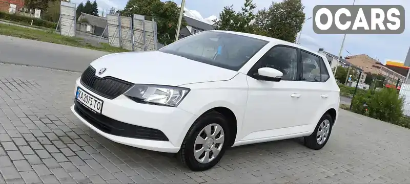 Хэтчбек Skoda Fabia 2017 1 л. Ручная / Механика обл. Закарпатская, Мукачево - Фото 1/21