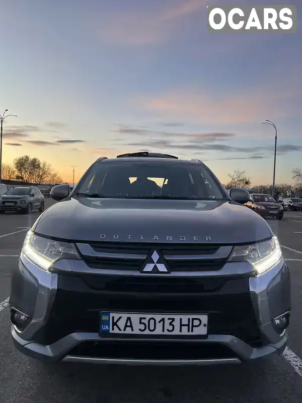 Позашляховик / Кросовер Mitsubishi Outlander 2017 null_content л. Автомат обл. Київська, Тетіїв - Фото 1/21