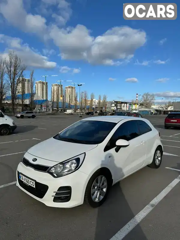 Хэтчбек Kia Rio 2015 1.4 л. Автомат обл. Киевская, Киев - Фото 1/9