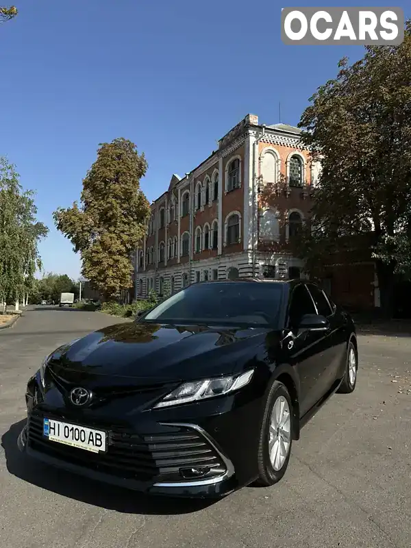 Седан Toyota Camry 2021 2.49 л. Автомат обл. Полтавская, Полтава - Фото 1/21