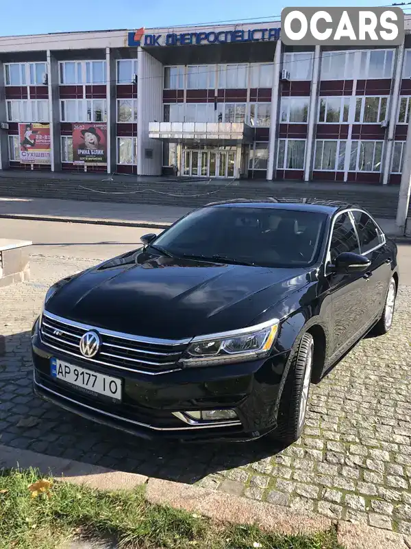 Седан Volkswagen Passat 2016 1.8 л. Автомат обл. Запорожская, Запорожье - Фото 1/10