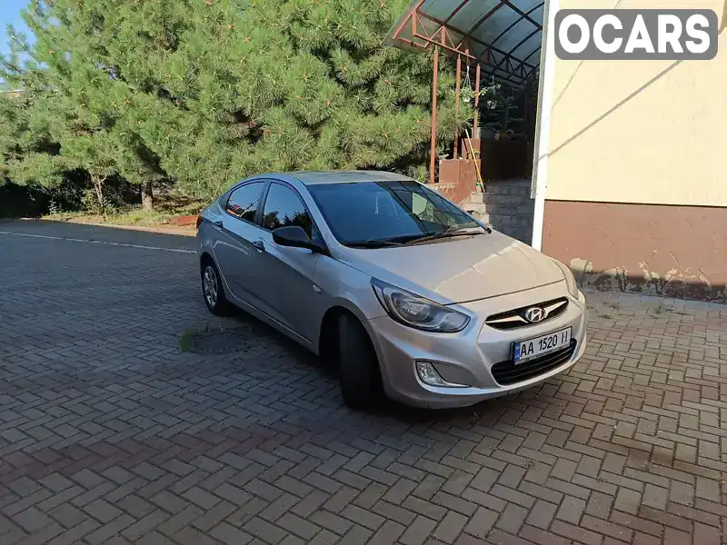 Седан Hyundai Accent 2011 1.4 л. Автомат обл. Дніпропетровська, Дніпро (Дніпропетровськ) - Фото 1/10