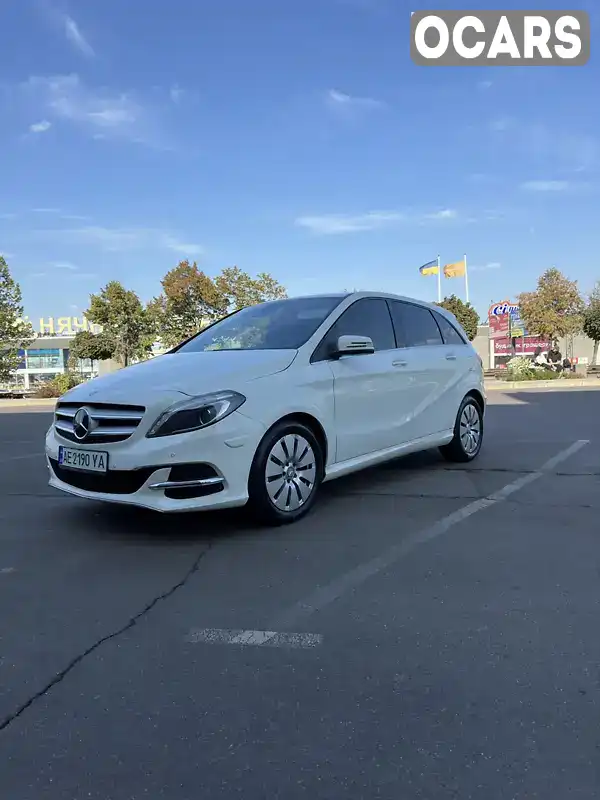 Хетчбек Mercedes-Benz B-Class 2015 null_content л. обл. Дніпропетровська, Кривий Ріг - Фото 1/10