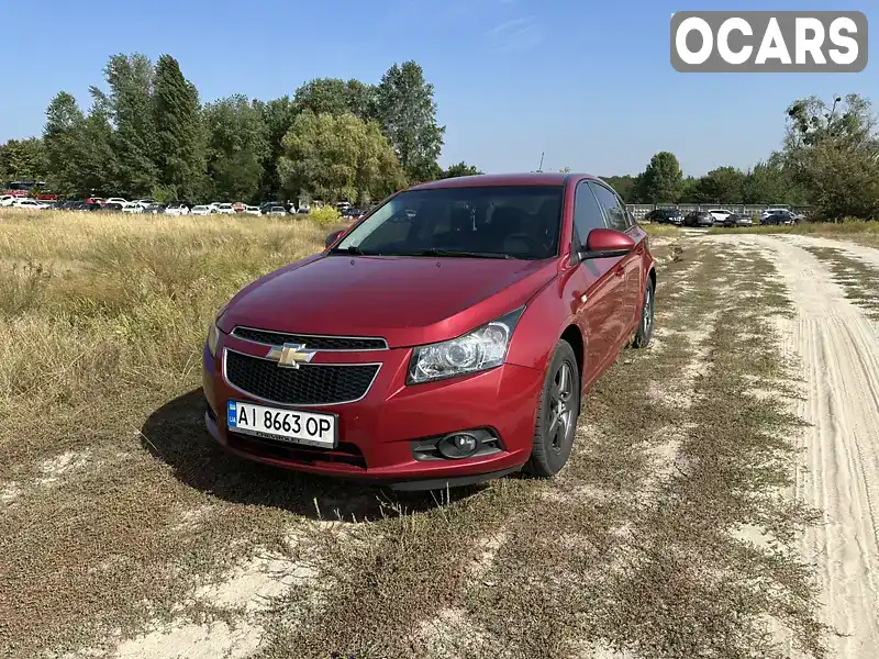 Седан Chevrolet Cruze 2011 1.8 л. Ручна / Механіка обл. Київська, Київ - Фото 1/15