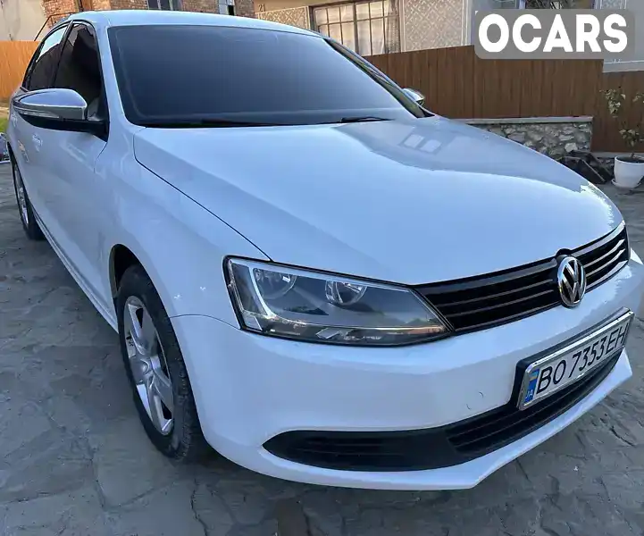 Седан Volkswagen Jetta 2014 1.97 л. Ручная / Механика обл. Тернопольская, Тернополь - Фото 1/21