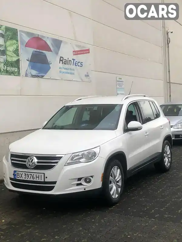 Позашляховик / Кросовер Volkswagen Tiguan 2011 1.98 л. Автомат обл. Хмельницька, Хмельницький - Фото 1/9