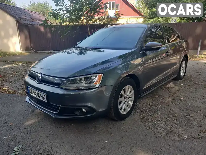 Седан Volkswagen Jetta 2013 1.4 л. Автомат обл. Київська, Київ - Фото 1/21