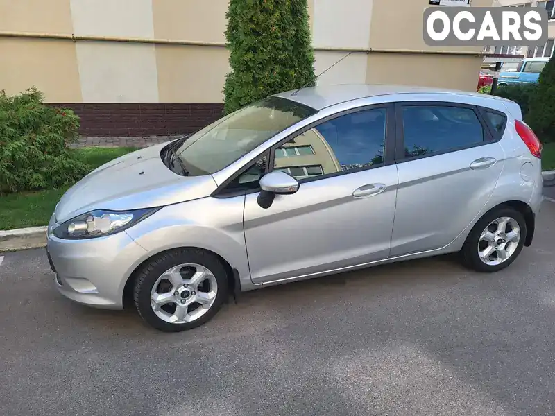 Хетчбек Ford Fiesta 2011 1.39 л. Автомат обл. Київська, Київ - Фото 1/21