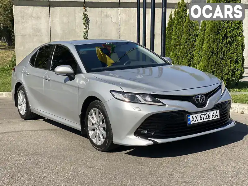 Седан Toyota Camry 2019 2.49 л. Автомат обл. Харківська, Харків - Фото 1/21