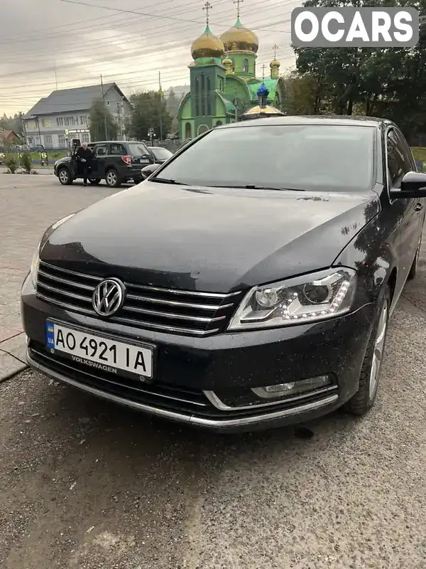 Седан Volkswagen Passat 2011 2 л. Автомат обл. Закарпатська, Тячів - Фото 1/18