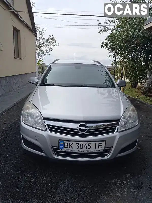 Универсал Opel Astra 2009 1.69 л. Ручная / Механика обл. Ровенская, Костополь - Фото 1/21