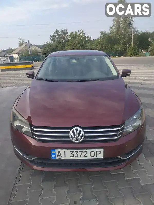 Седан Volkswagen Passat 2013 2.48 л. Автомат обл. Киевская, Рокитное - Фото 1/17