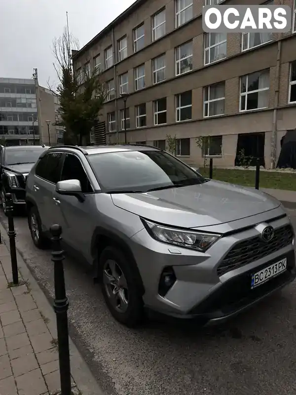 Внедорожник / Кроссовер Toyota RAV4 2022 1.99 л. Вариатор обл. Львовская, Львов - Фото 1/12