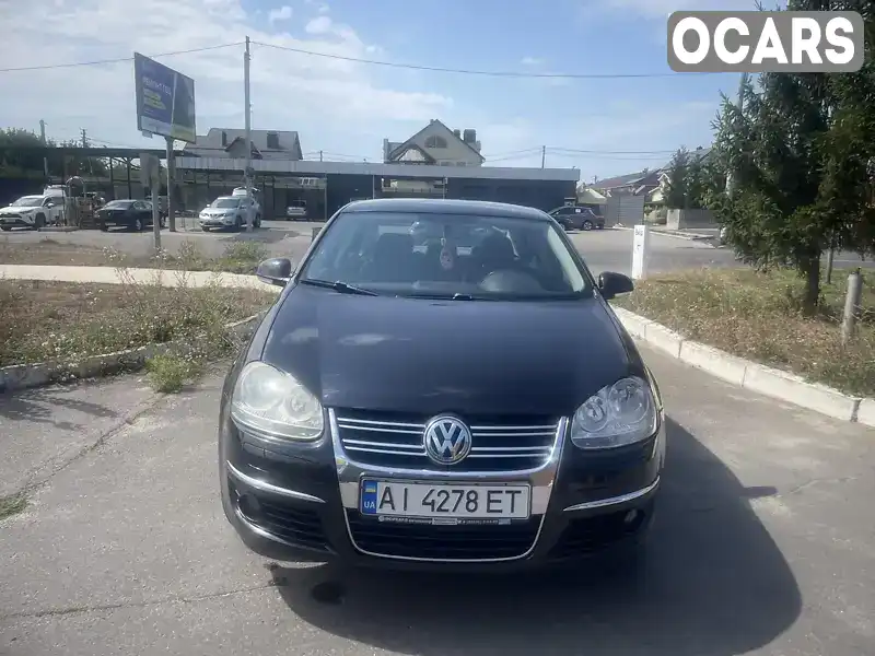 Седан Volkswagen Jetta 2008 1.6 л. Автомат обл. Киевская, Белая Церковь - Фото 1/14