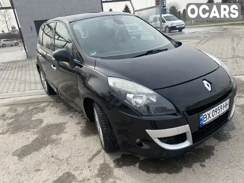 Минивэн Renault Megane Scenic 2011 1.6 л. Ручная / Механика обл. Хмельницкая, Хмельницкий - Фото 1/12