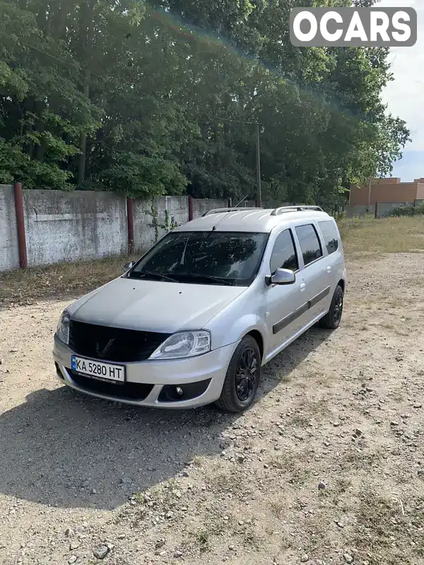 Седан Dacia Logan 2009 1.6 л. Ручна / Механіка обл. Київська, Київ - Фото 1/21