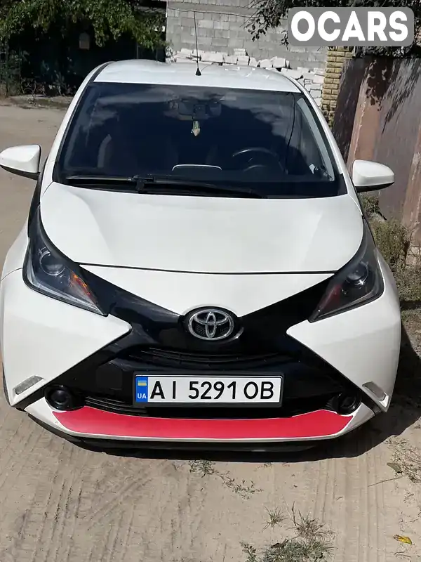 Хэтчбек Toyota Aygo 2017 1 л. Робот обл. Киевская, Киев - Фото 1/21