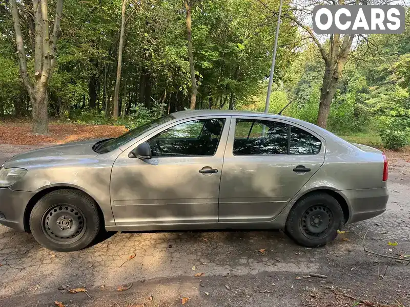 Ліфтбек Skoda Octavia 2012 1.6 л. Автомат обл. Львівська, Львів - Фото 1/13