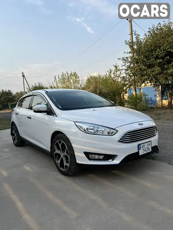 Хетчбек Ford Focus 2015 2 л. Автомат обл. Дніпропетровська, Дніпро (Дніпропетровськ) - Фото 1/21